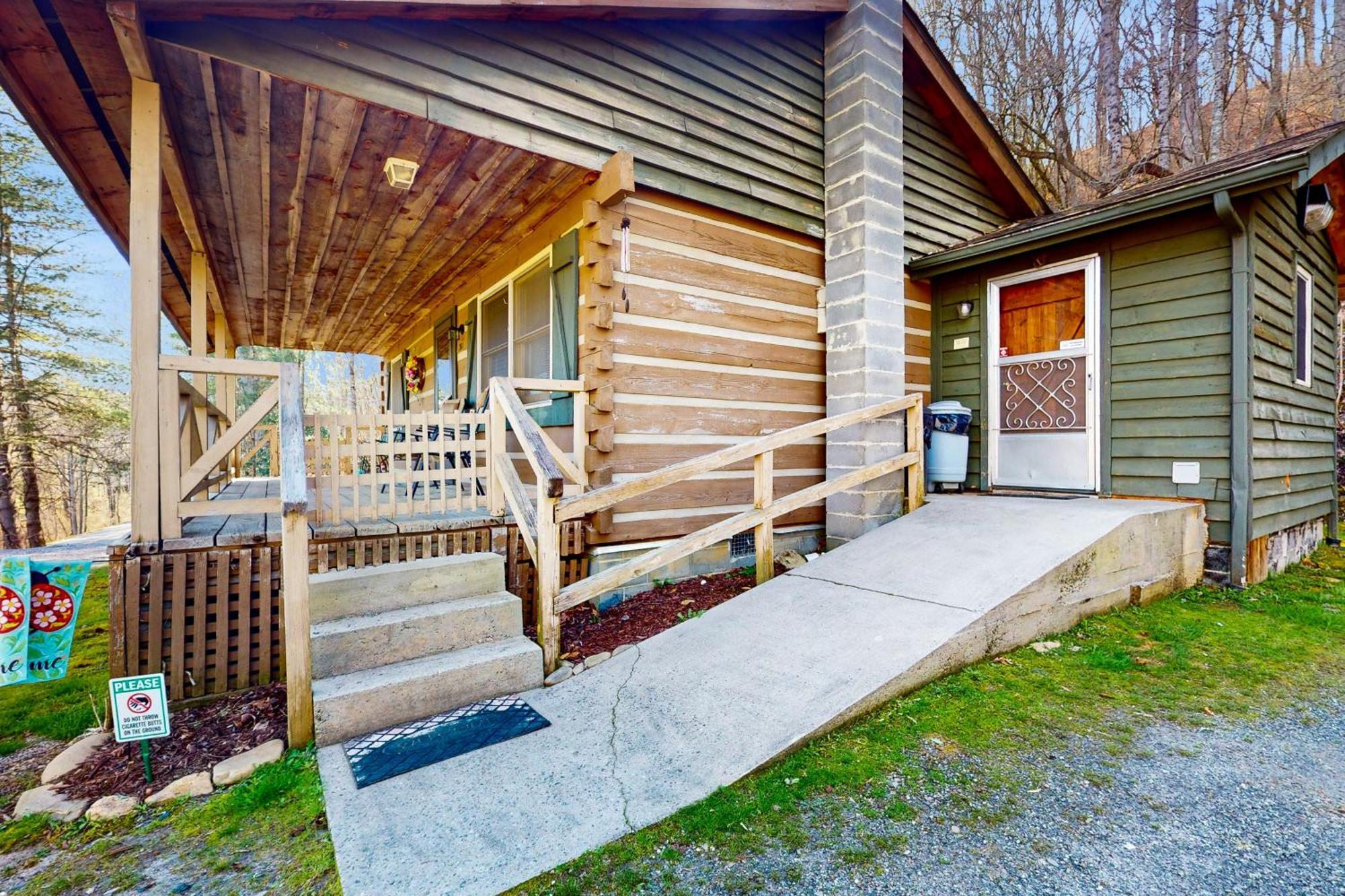 2 Bed 2 Bath Vacation Home In Whittier II Exterior foto
